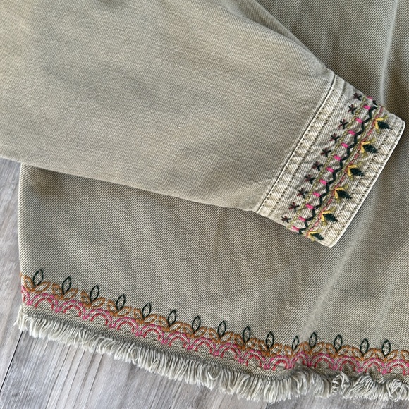 Zara embroidered cotton overshirt - Picture 10 of 12